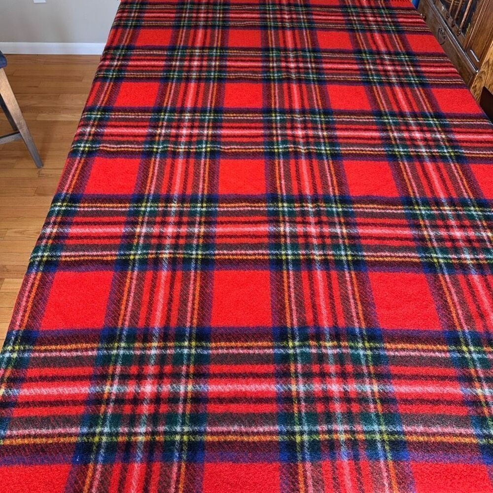 Connemara Foxford Ireland 100% Pure Wool Rug Blanket Red Royal Stewart Plaid Fri